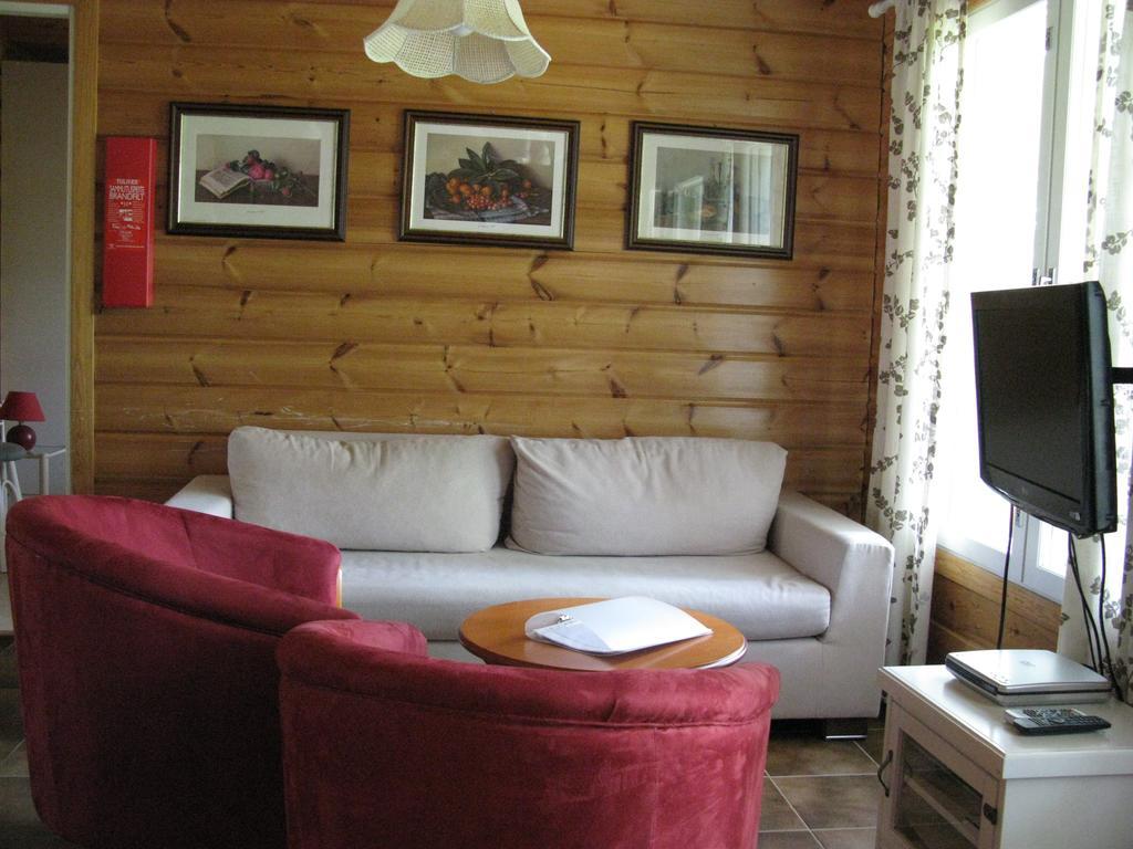 Koli Country Club Apartment Bilik gambar